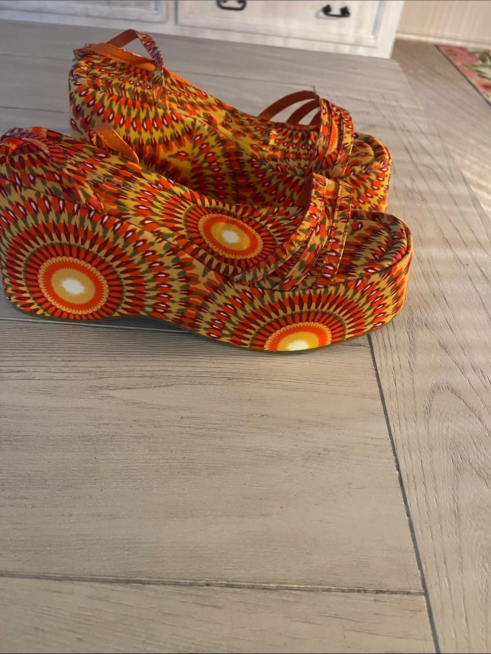 Unload Sunburst Orange Pattern Platform Sandals with Ankle Strap